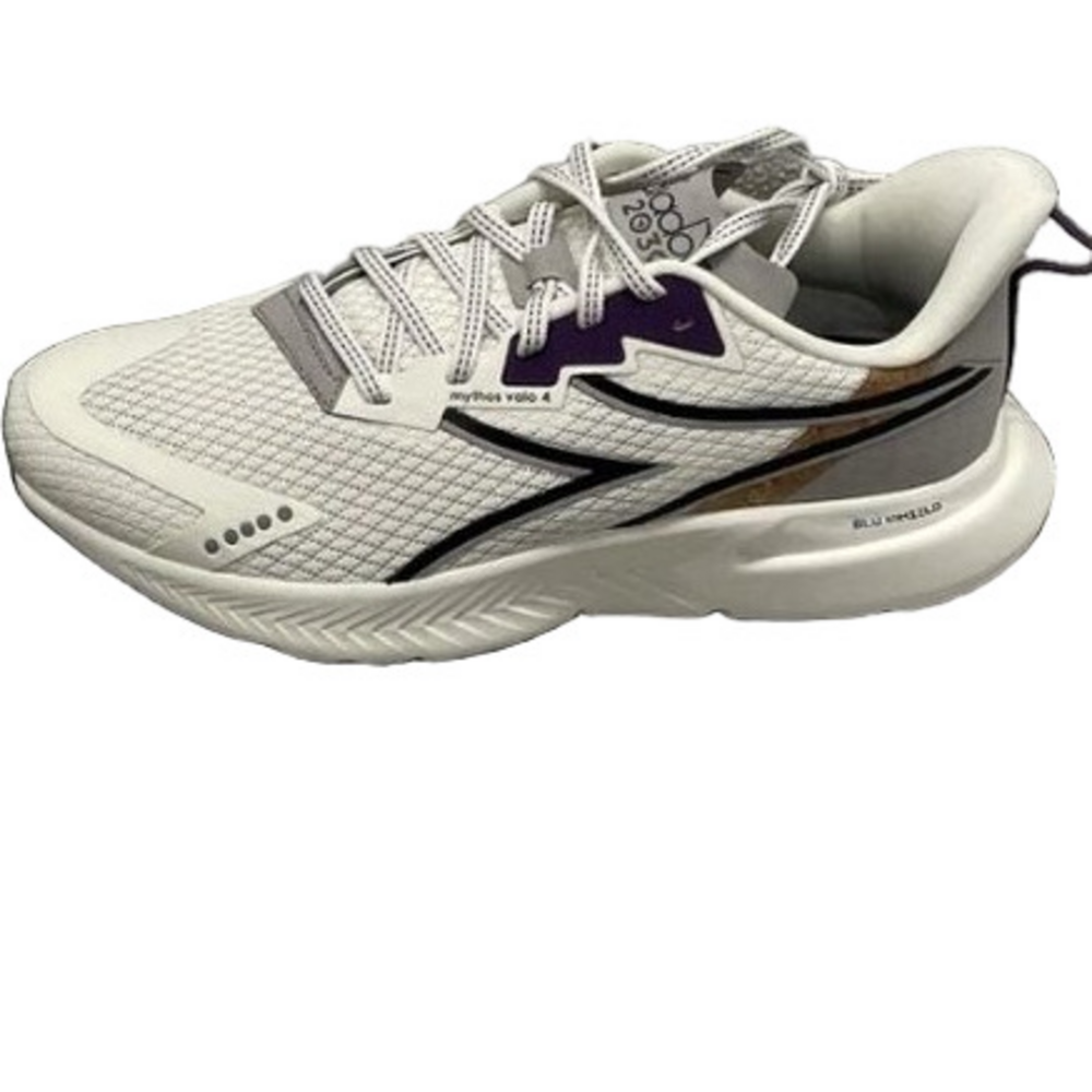 NEW DIADORA Women’s Mythos Blushield Volo 4 Running Shoes – Size 8.5 – White